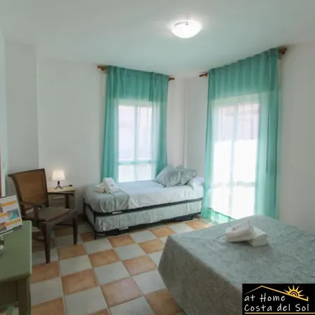 En El Centro De By At Costa Del Sol Apartment *